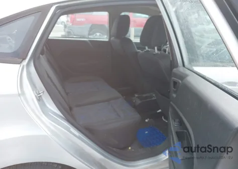 2012 Ford Fiesta Se z USA, uszkodzony, nr VIN 3FADP4BJ5CM155824